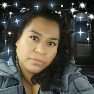 Meet your Posher, Lorena